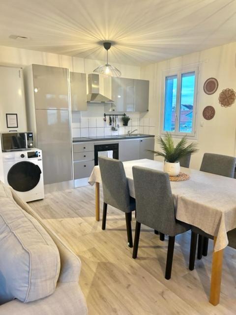 Chambre Privee - Appartement Lumineux Et Calme Albi Bagian luar foto